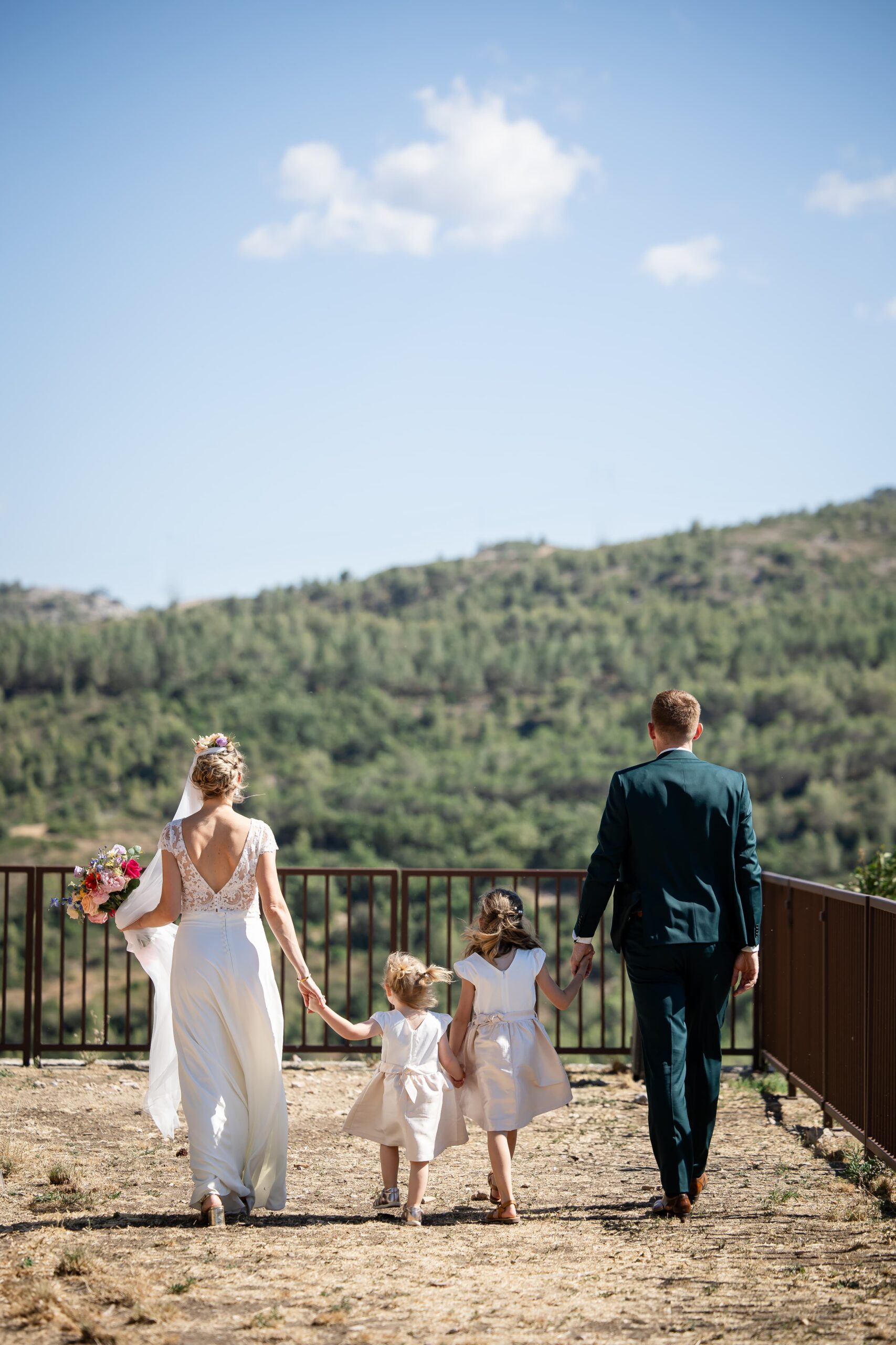 Marine-FARON-Mariage-Provence-Luberon (5)